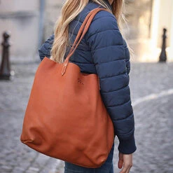 Penelope Tote Bag 21 Penelope Tote Bag -Equestrian Clothing Store 936200014 French.EQ Penelope Tote.Bag Front.3 Brandy