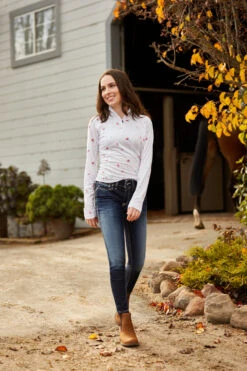 Ariat Women's Wexford Waterproof Boot 13 Ariat Women's Wexford Waterproof Boot -Equestrian Clothing Store CopyofS21 WMS ENGL SHP Perform LaCunha EU Shot02 3175