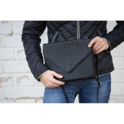 Penelope Laure Clutch -Equestrian Clothing Store pochette laure noir 5